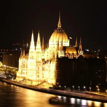 Szocs I. Apartment Budapest